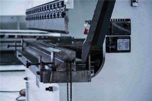 長河機械 廣州水陸挖掘機改裝專家，助力建筑工程機械租賃市場升級